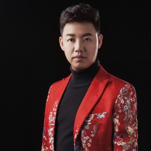 Listen to 情深似海 (完整版) song with lyrics from 高捞