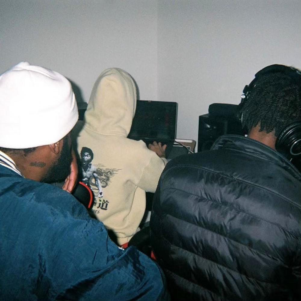 SLIDE (feat. EB & blueheartkonnie) (Explicit)