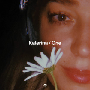 ดาวน์โหลดและฟังเพลง Papu พร้อมเนื้อเพลงจาก Katerina