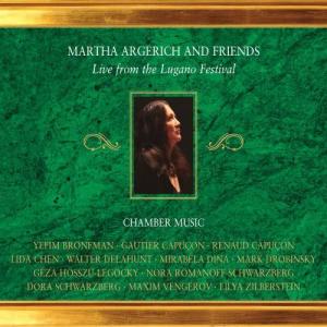 收聽Martha Argerich & Alexandre Rabinovitch的The Nutcracker, Op. 71a: II. Danses caractéristiques - VI. Danse des mirlitons (Arr. Economu for 2 Pianos) [Live]歌詞歌曲