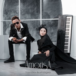 Listen to Tanda Bahagia song with lyrics from Amorisa