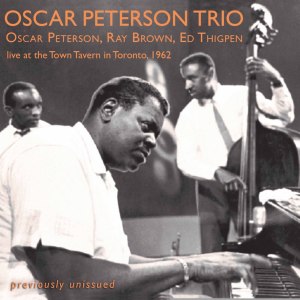 The Oscar Peterson Trio的專輯Live at the Town Tavern in Toronto (1962)