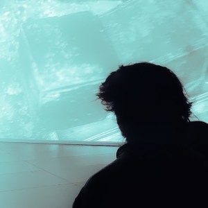 Listen to Luz (Explicit) song with lyrics from OSLO