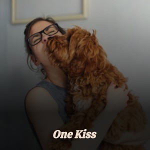 收听The Coasters的One Kiss歌词歌曲
