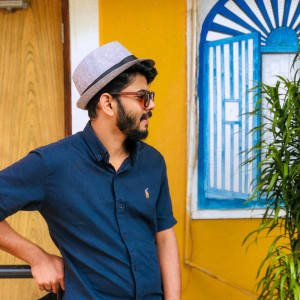Listen to Dilko Karaar Aaya song with lyrics from Munawar Shan