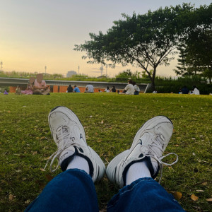 Dengarkan 5 PM lagu dari ภูเขา dengan lirik