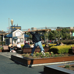 default playlist img