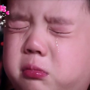 Dengarkan lagu 想你 (Explicit) nyanyian DouDou dengan lirik