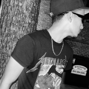 Dengarkan Cheated (Explicit) lagu dari Kid Khris dengan lirik