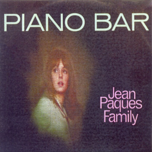ดาวน์โหลดและฟังเพลง La Mer พร้อมเนื้อเพลงจาก Jean Paques Family