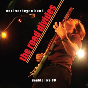 ดาวน์โหลดและฟังเพลง The Road Divides พร้อมเนื้อเพลงจาก Carl Verheyen Band
