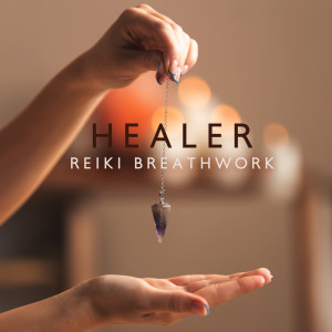 收聽Reiki Healing Music Consort的Cosmic Yoga (Self-Healing)歌詞歌曲