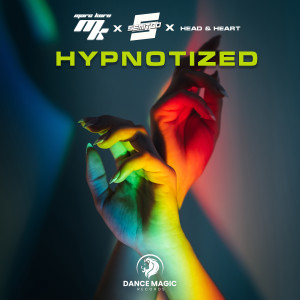 收聽Marc Korn的Hypnotized (Extended Mix)歌詞歌曲