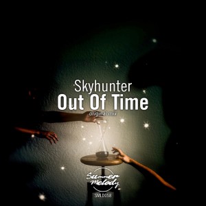 ดาวน์โหลดและฟังเพลง Out of Time พร้อมเนื้อเพลงจาก Skyhunter