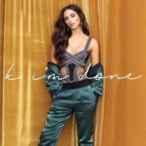ดาวน์โหลดและฟังเพลง Cheating on U พร้อมเนื้อเพลงจาก Lacy Cavalier
