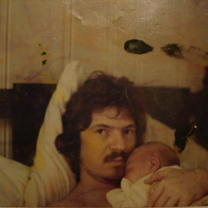 Dengarkan You Are the Flower (feat. Toto) lagu dari Bobby Kimball dengan lirik