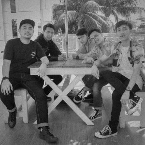 Dengarkan Kenangan Teman Sejalan lagu dari LETTER FOR ME dengan lirik