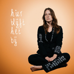 Album Hier Blijft Het Bij from Iris Penning