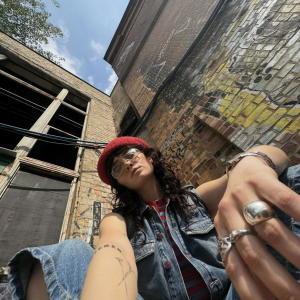 default playlist img