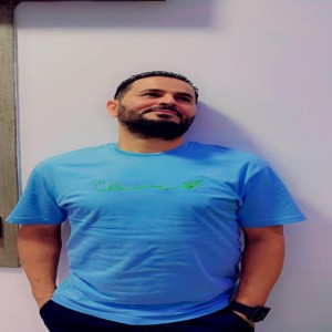 Listen to عادى ما ننساهم song with lyrics from Issam Touil