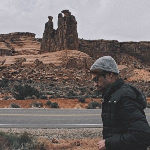 收听Arther Blue的ghost歌词歌曲