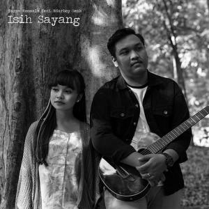 Listen to Isih Sayang Feat. Ndarboy Genk song with lyrics from Tasya Rosmala