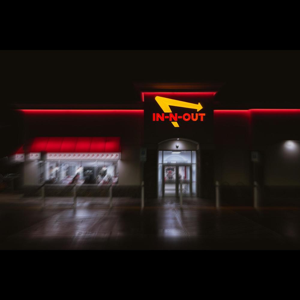 In N Out (feat. Glizz) (Explicit)