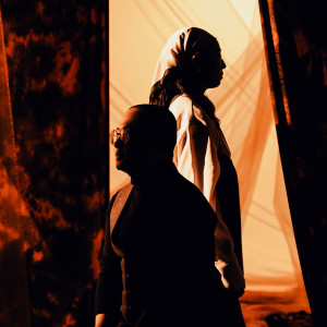 Listen to Зүүд song with lyrics from Tsetse