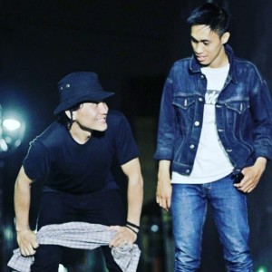 Dengarkan lagu Bahagiaku nyanyian Kendan dengan lirik