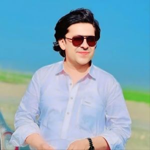 Listen to Jale Starge Da Granu Dai song with lyrics from Wazir Pardes