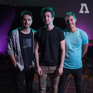 Public的专辑PUBLIC on Audiotree Live