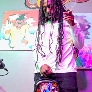 default playlist img