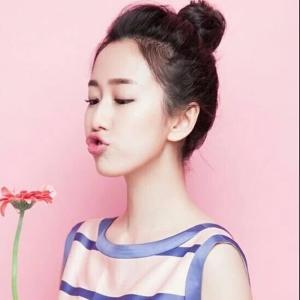 Listen to 你的生日 song with lyrics from 芠芠