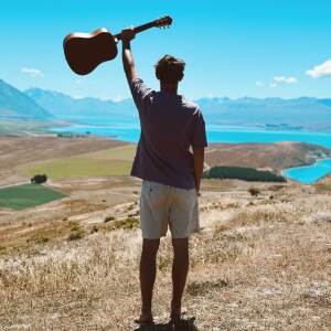 default playlist img