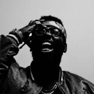 收聽Sway Burr的Love & War歌詞歌曲