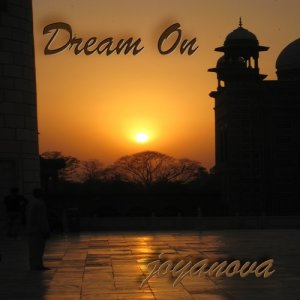 ดาวน์โหลดและฟังเพลง Dream On (其他) พร้อมเนื้อเพลงจาก ดารานักร้องหลายคน
