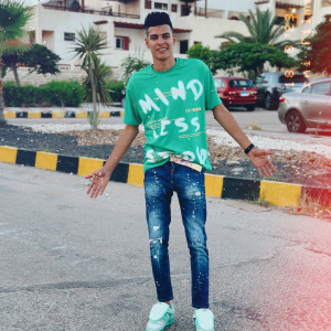 ดาวน์โหลดและฟังเพลง محسوبك عم الغلابه พร้อมเนื้อเพลงจาก Bodyykhaledd