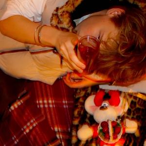 收聽Francesco的KAUF KAUF KAUF歌詞歌曲