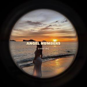 ดาวน์โหลดและฟังเพลง Angel Numbers (Afro House) พร้อมเนื้อเพลงจาก Sunrize