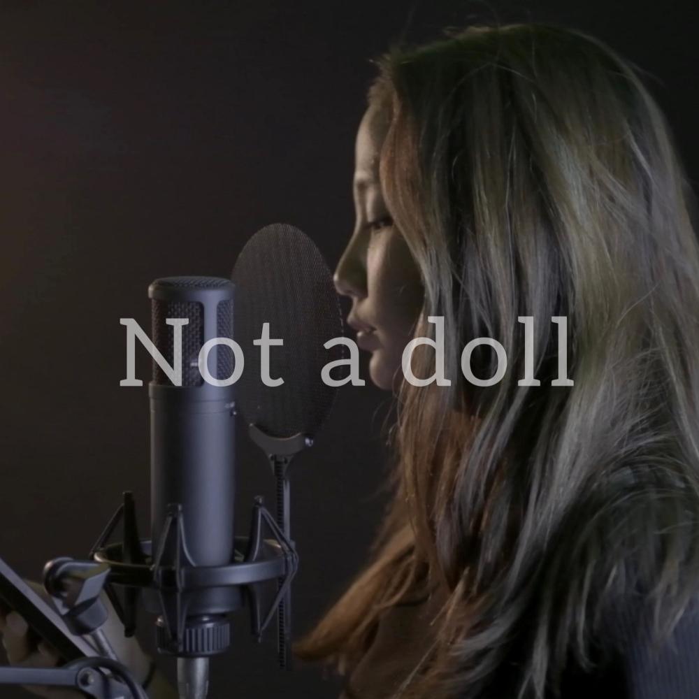 Im not a doll