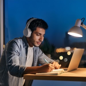 收聽Lofi Study的Beats for Mindful Learning歌詞歌曲