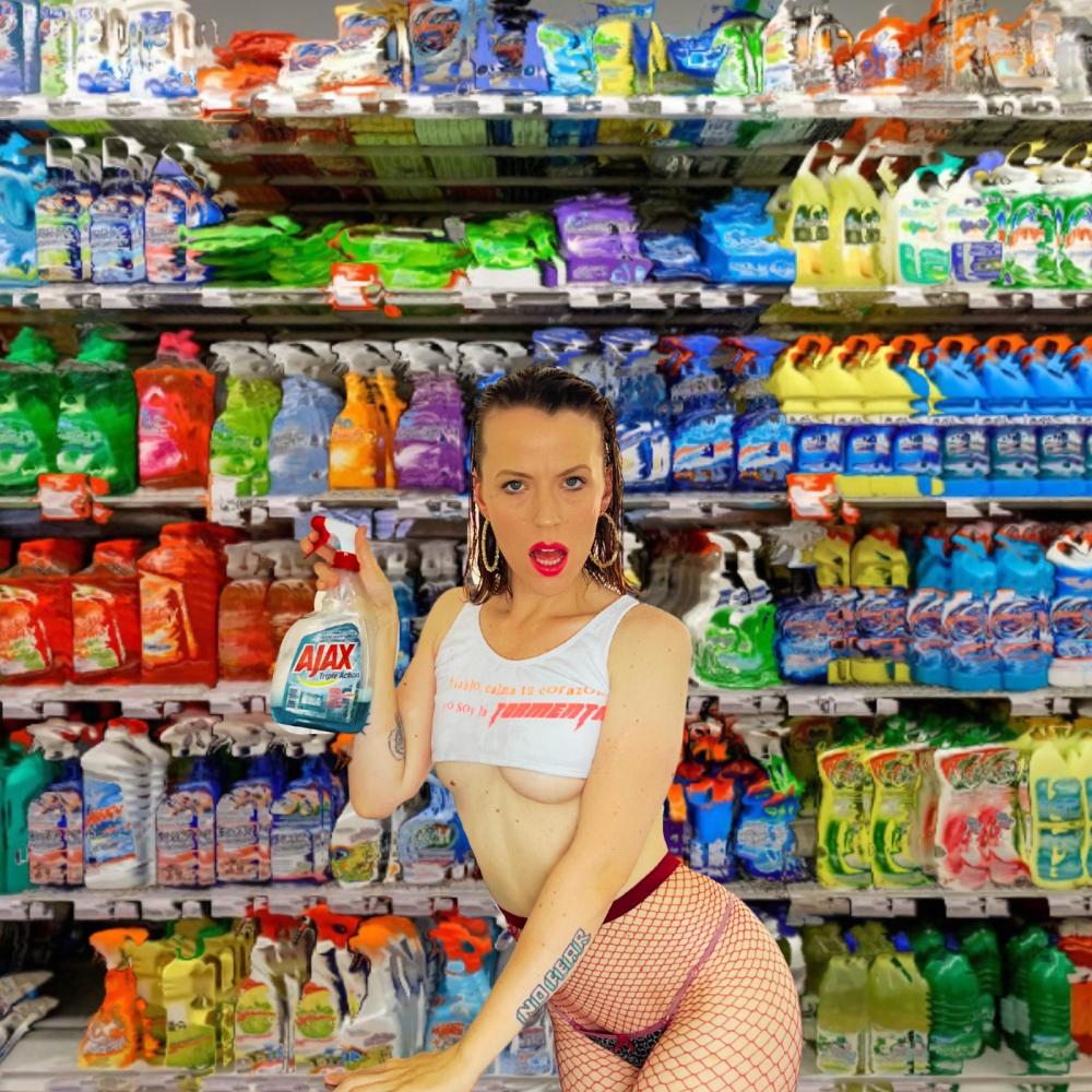 Dona de Casa (Explicit)