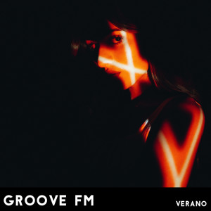 Groove FM的专辑Verano