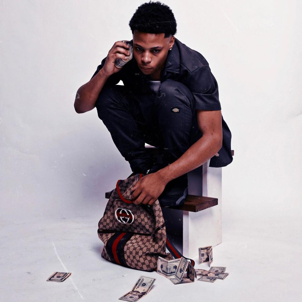 Nightmare (feat. GoldenKShawty & Hoodrichfazo) (Explicit)