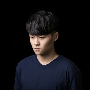 ดาวน์โหลดและฟังเพลง 我想 พร้อมเนื้อเพลงจาก 长宇