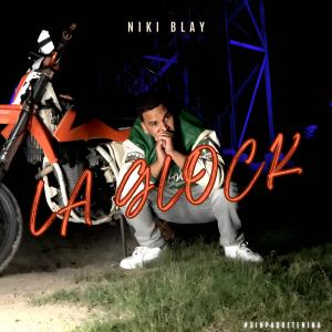 收聽Niki Blay的La Glock歌詞歌曲