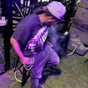 default playlist img