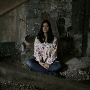 ดาวน์โหลดและฟังเพลง Aaa พร้อมเนื้อเพลงจาก Danilla