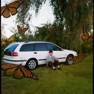 收聽Forest98的PEACH COBBLER (feat. Sapphire2001 & Saïna) (Explicit)歌詞歌曲