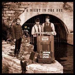 ดาวน์โหลดและฟังเพลง The Prayer พร้อมเนื้อเพลงจาก A Night In The Box